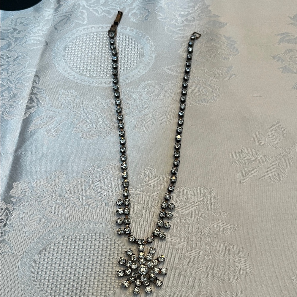 Elegant Silver Crystal Necklace